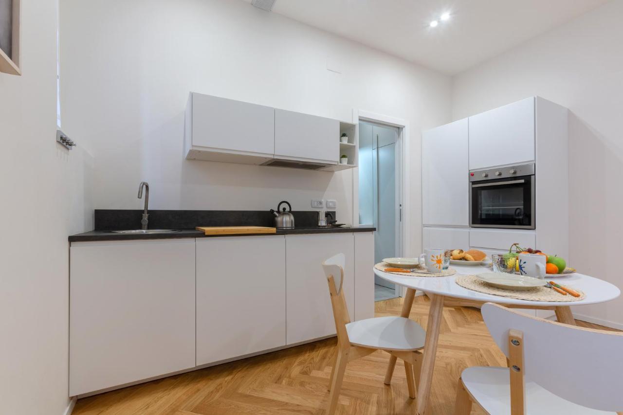 Bologna Piazza Del Nettuno Apartment エクステリア 写真
