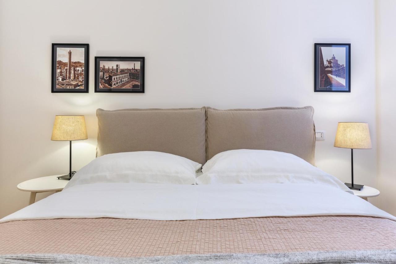 Bologna Piazza Del Nettuno Apartment エクステリア 写真
