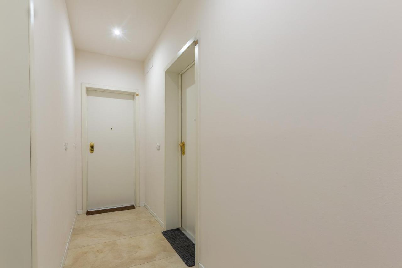 Bologna Piazza Del Nettuno Apartment エクステリア 写真