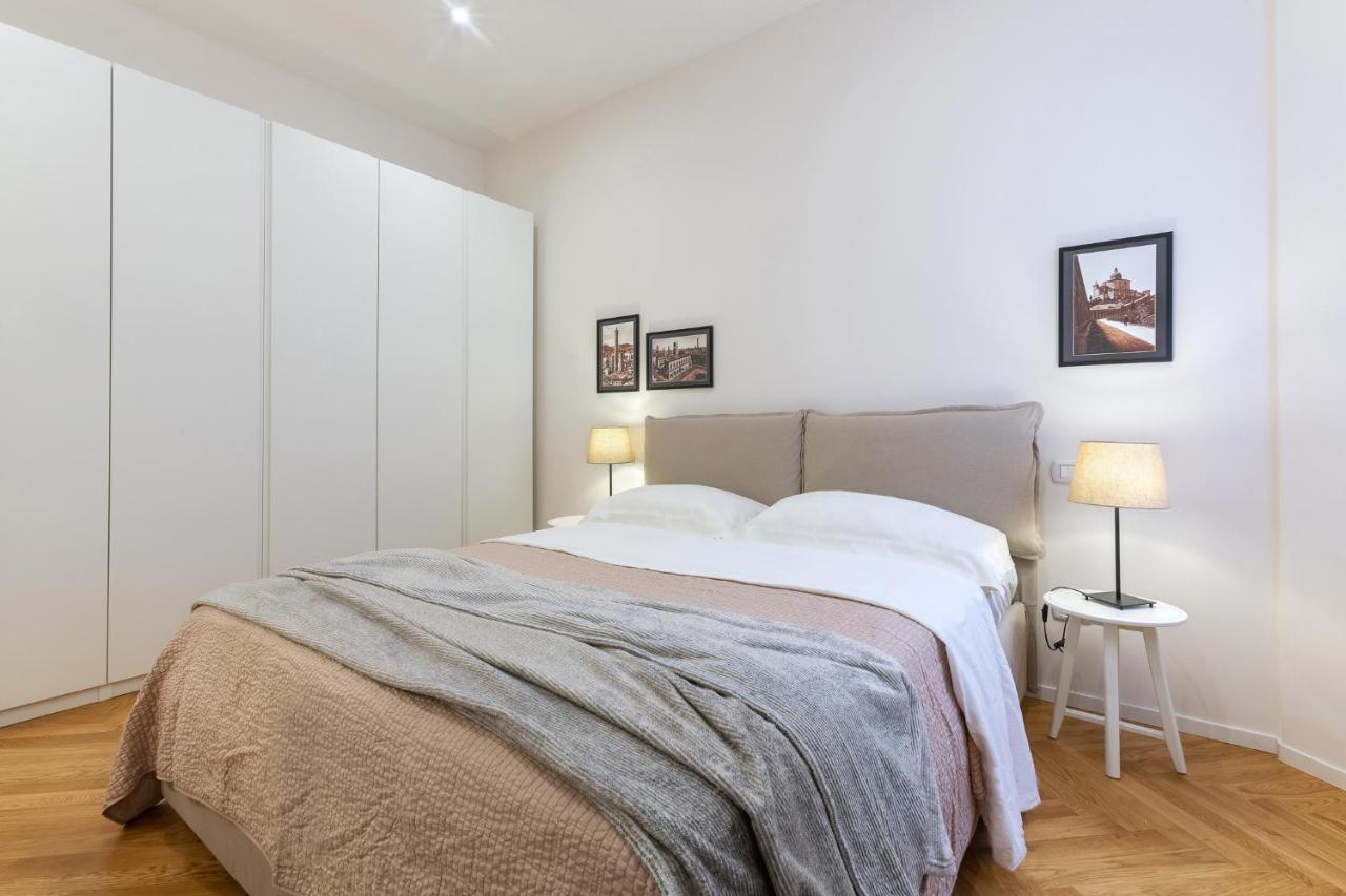 Bologna Piazza Del Nettuno Apartment エクステリア 写真